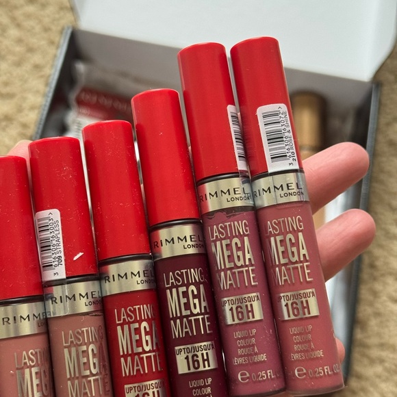 BUNDLE RIMMEL LONDON products • all brandnew • check for closeup details - Picture 7 of 9